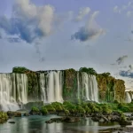 Fotografia das Cataratas do Iguaçu faz parte de exposição no parque, em Foz do Iguaçu — Foto: Nilmar Fernando/Cataratas S.A